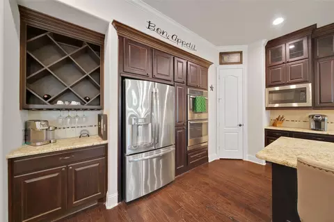 Kitchen - 3234 Explorer Way, Conroe, TX 77301 photo 4 of 7