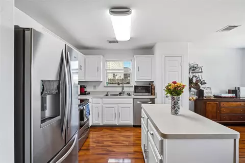 Kitchen - 4606 Trinity River Ct, Spring, TX 77386 photo 2 of 3