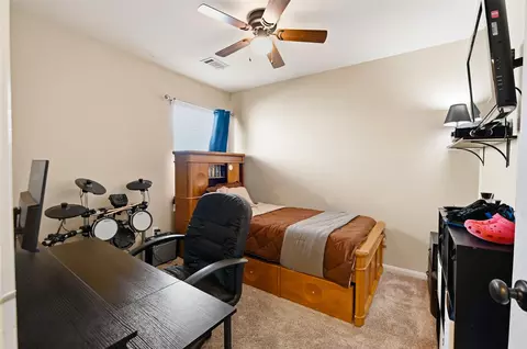 Bedroom - 4606 Trinity River Ct, Spring, TX 77386 photo 4 of 4