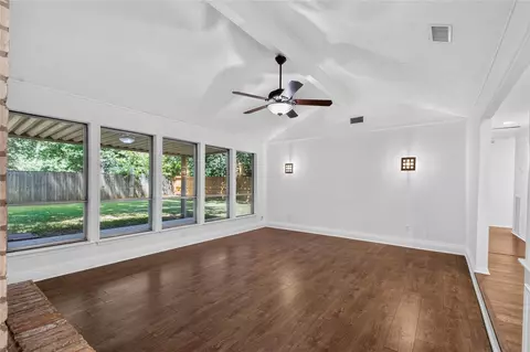 Living - 25223 Lynbriar Ln, Spring, TX 77373 photo 3 of 3