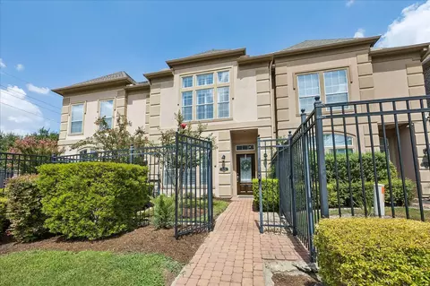 13731 Brookbluff Ln, Houston, TX 77077
