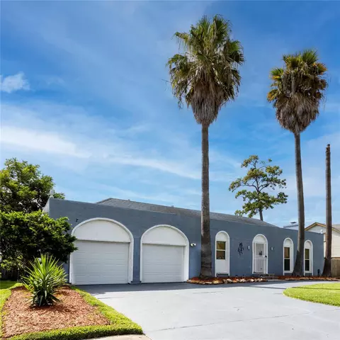 230 White Cedar St, Houston, TX 77015