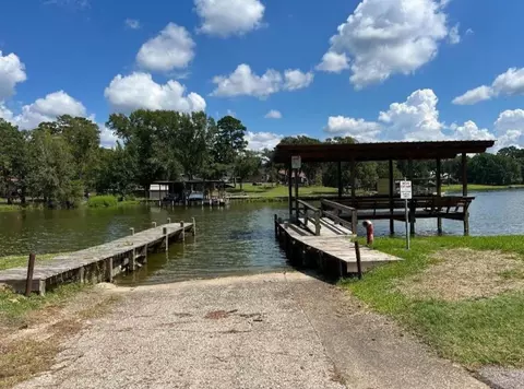 37 Landing Way, Trinity, TX 75862 photo 4