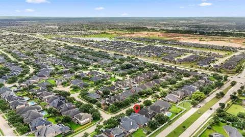 View/Area - 2902 Red Maple Dr, Katy, TX 77494 photo 3 of 7