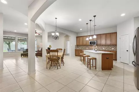 Entry Way - 2902 Red Maple Dr, Katy, TX 77494 photo 2 of 3