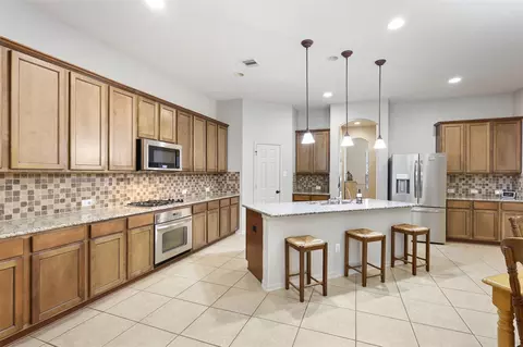 Kitchen - 2902 Red Maple Dr, Katy, TX 77494 photo 1 of 2