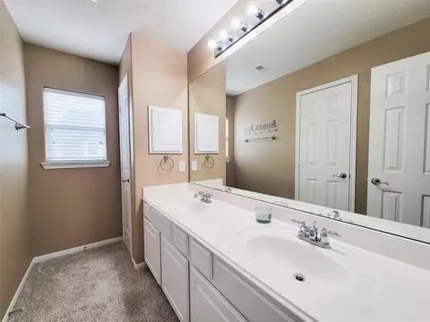 Bath - 24831 Corbin Gate Dr, Spring, TX 77389 photo 6 of 6