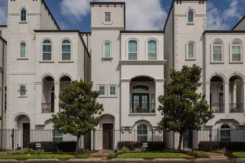 637 Middle St, Houston, TX 77003