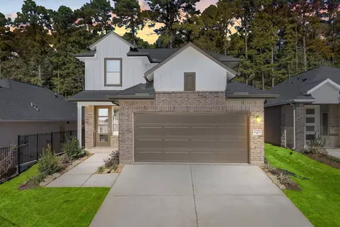 12203 Ridge Top Dr, Conroe, TX 77304