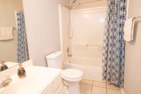 Bath - 4759 Wind Trace Dr, Katy, TX 77449 photo 2 of 2
