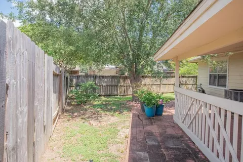 Exterior - 4759 Wind Trace Dr, Katy, TX 77449 photo 3 of 5