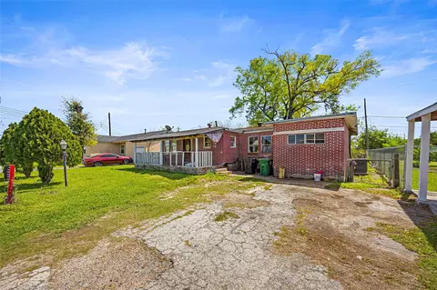 13338 Vicksburg St, Houston, TX 77015