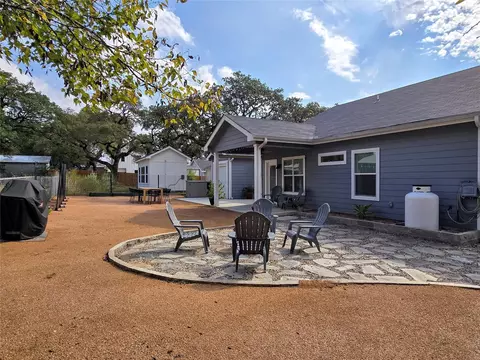 Exterior - 1006 12th St, Blanco, TX 78606 photo 6 of 7