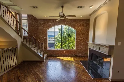 2723 La Branch St, Houston, TX 77004