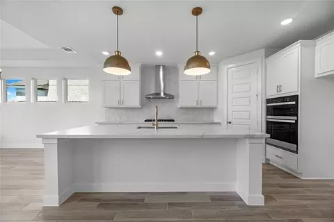Kitchen - 5010 Nesbit Path, Rosenberg, TX 77471 photo 1 of 2