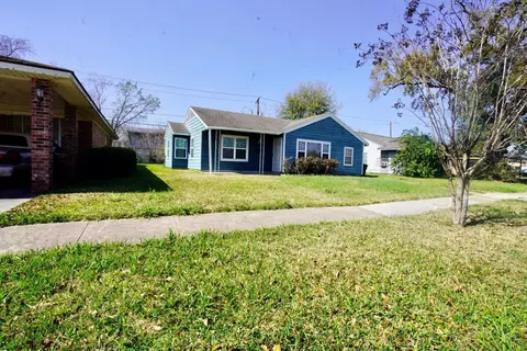 6814 Tierwester St, Houston, TX 77021