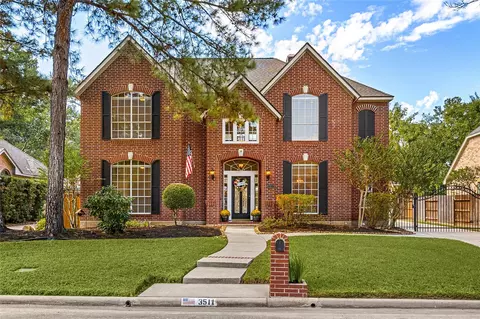 3511 Spruce Park Cir, Kingwood, TX 77345