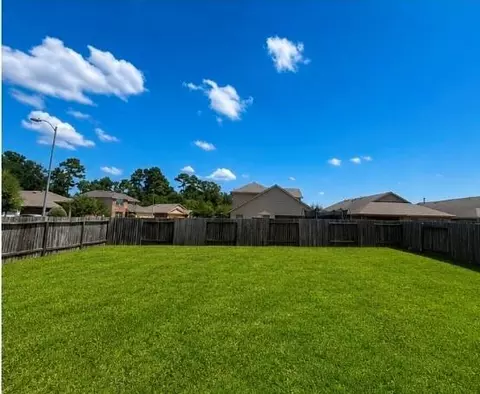 Exterior - 2634 Prancing Stream Dr, Spring, TX 77373 photo 5 of 5