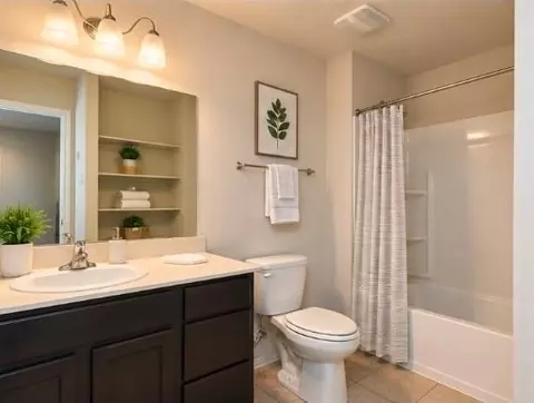 Bath - 2634 Prancing Stream Dr, Spring, TX 77373 photo 5 of 6