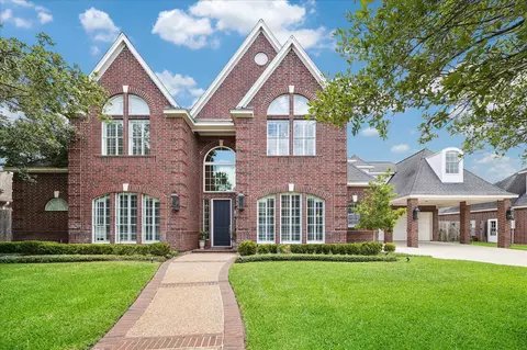 13518 Gainesway Dr, Cypress, TX 77429