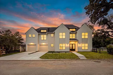 418 Eleanor St, Houston, TX 77009
