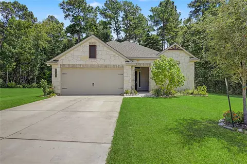 3721 Youpon Ln, Huntsville, TX 77340