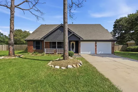 3019 Lotus Ln, Pearland, TX 77584