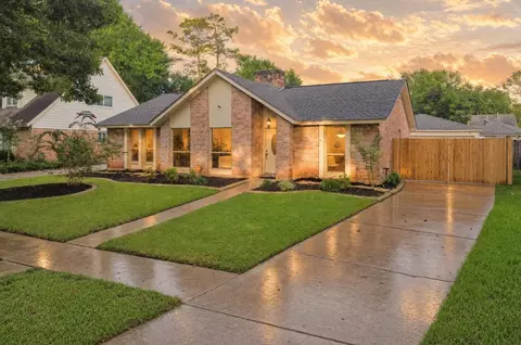 2719 Cotton Stock Dr, Sugar Land, TX 77479