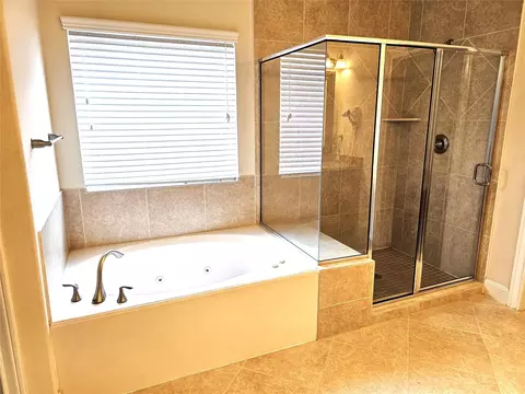 Bath - 30707 Shady Trace Dr, Spring, TX 77386 photo 3 of 9