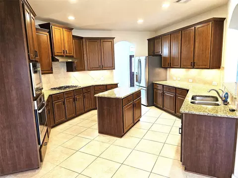 Kitchen - 30707 Shady Trace Dr, Spring, TX 77386 photo 1 of 5