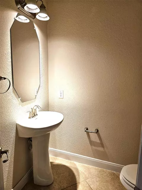 Bath - 30707 Shady Trace Dr, Spring, TX 77386 photo 9 of 9