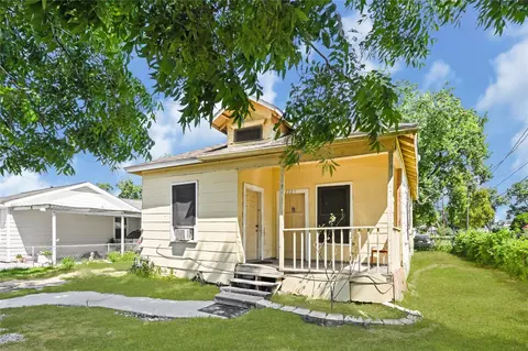 2221 Vance St, Houston, TX 77093