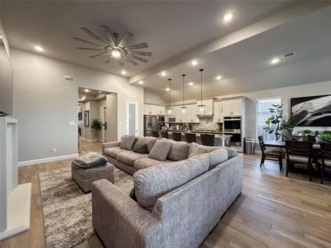 4710 Cedar Sage Dr, Baytown, TX 77521