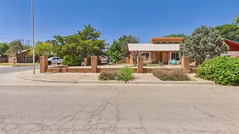 9308 Gary Ave, Lubbock, TX 79423