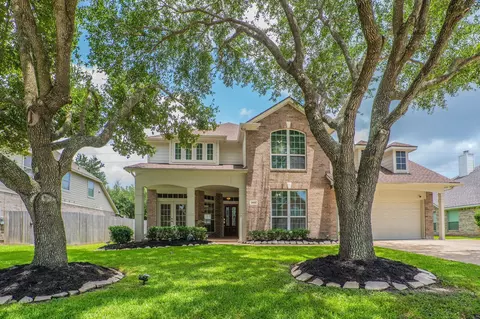2615 Sunday House Dr, Pearland, TX 77584