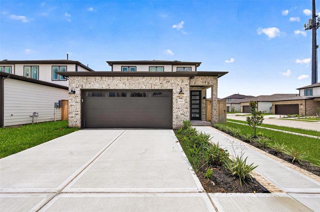 4335 Avron Dr, Stafford, TX 77477