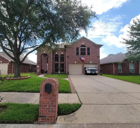 204 King William Dr, La Porte, TX 77571