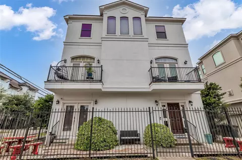 Exterior - 5501 Petty St, Houston, TX 77007 photo 4 of 4