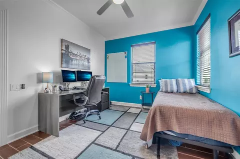 Other - 5501 Petty St, Houston, TX 77007 photo 3 of 6