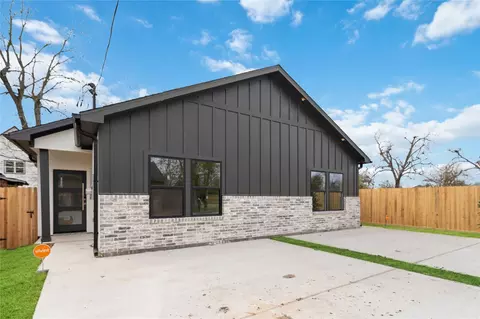 4314 Stassen St, Houston, TX 77051