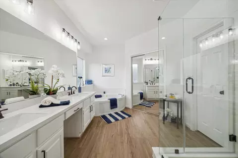 Bath - 25403 Myrtle Spgs, Spring, TX 77373 photo 1 of 3