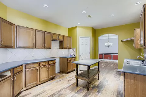 Kitchen - 727 Pine Thicket Ct, Spring, TX 77373 photo 1 of 3