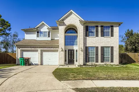 727 Pine Thicket Ct, Spring, TX 77373
