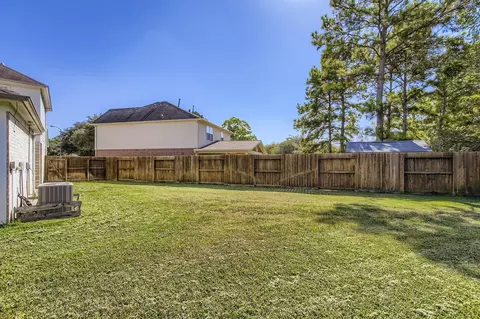 Exterior - 727 Pine Thicket Ct, Spring, TX 77373 photo 6 of 6