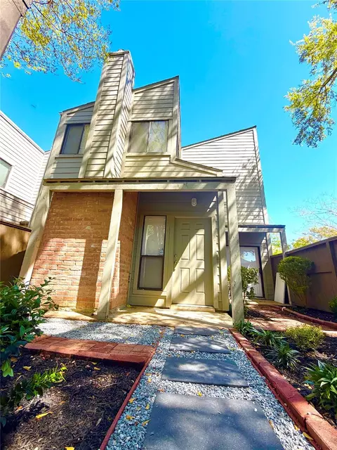 11703 Lakeside Place Dr #229, Houston, TX 77077