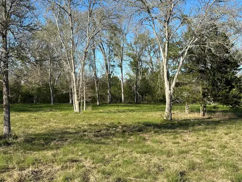 730 Texas 237, Fayetteville, TX 78940