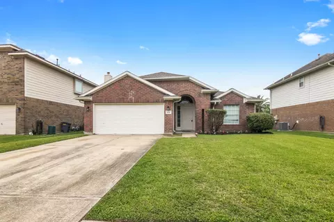 9210 Wichita Dr, La Porte, TX 77571