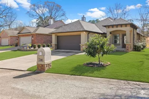 108 Harbour Town Dr, Montgomery, TX 77356