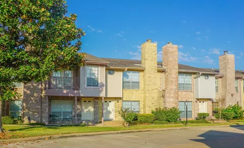 3100 Jeanetta St #703, Houston, TX 77063