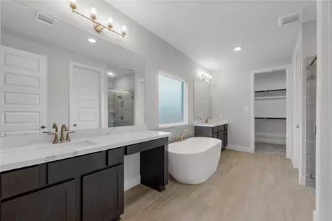 Bath - 5006 Nesbit Path, Rosenberg, TX 77471 photo 1 of 1